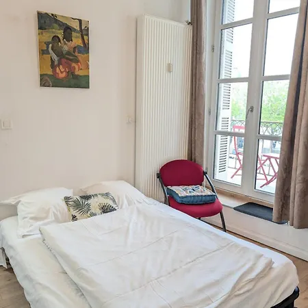 Apartman Le Castille D'or Elegant, En Face De L'hotel De *