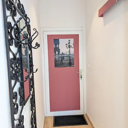 Apartman Le Castille D'or Elegant, En Face De L'hotel De *